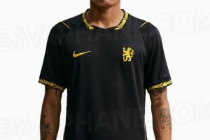 切尔西新赛季客场球衣谍照：简约黑色设计，衣领、袖口金色点缀 焦点图